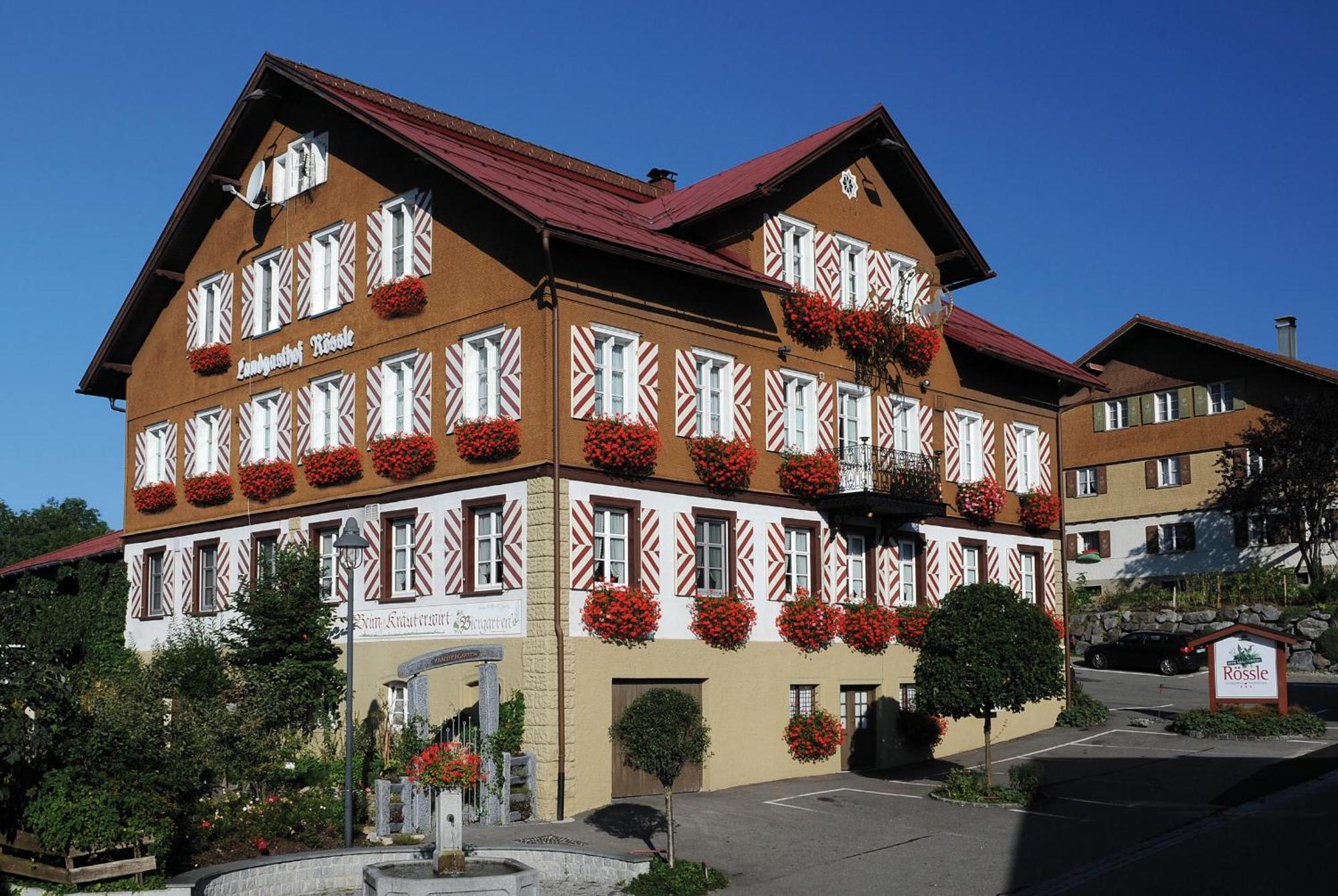 Landgasthof Roessle - Beim Kraeuterwirt Oberstaufen Exteriér fotografie
